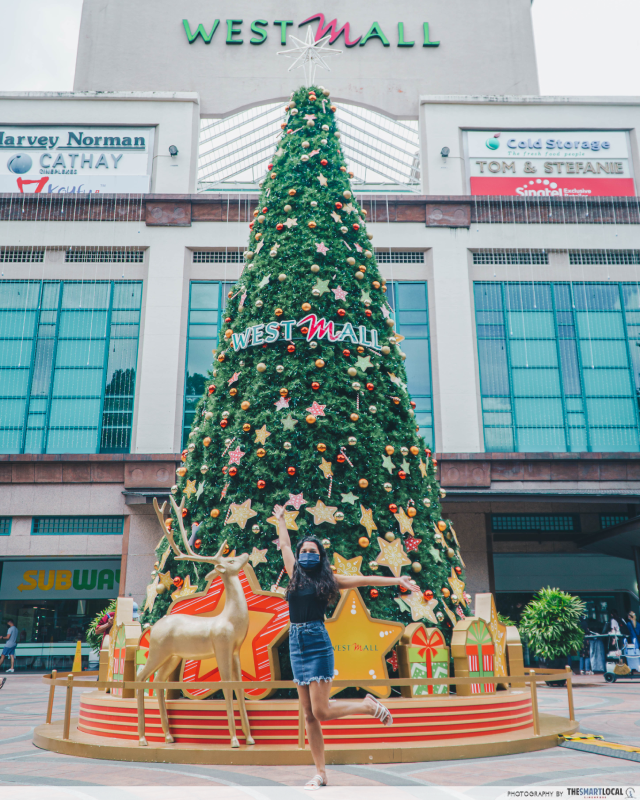 West Mall Christmas - Christmas Tree