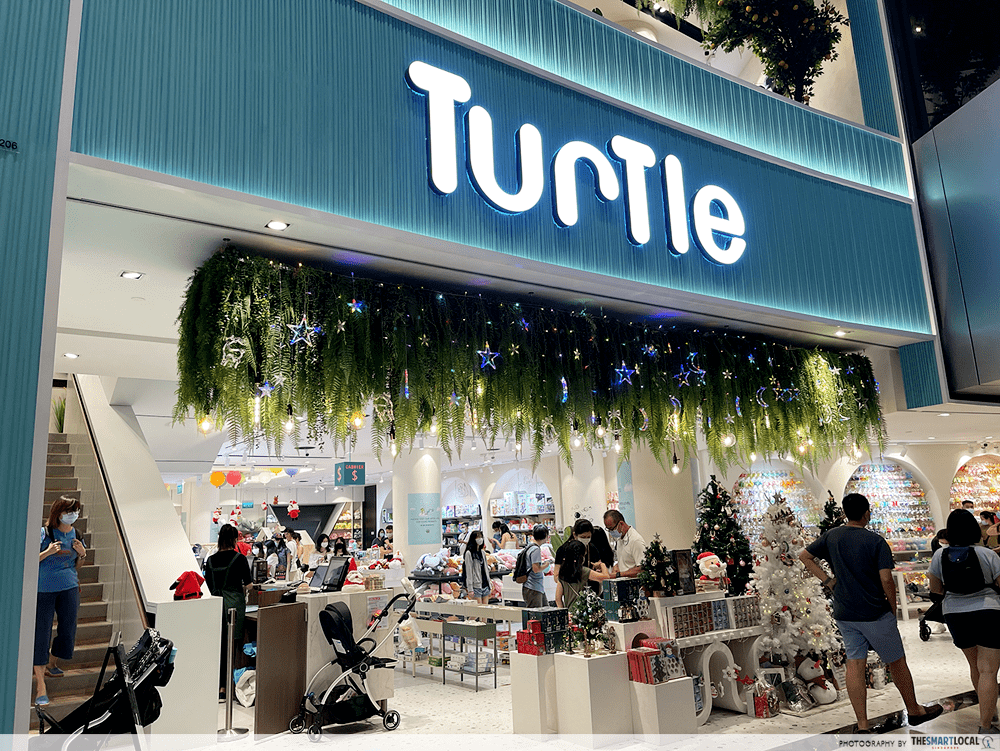 Turtle Jewel Changi Two-Storey Gift Shop