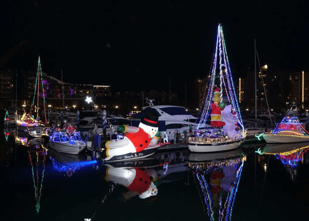 ONE15 Christmas Boat Light Parade