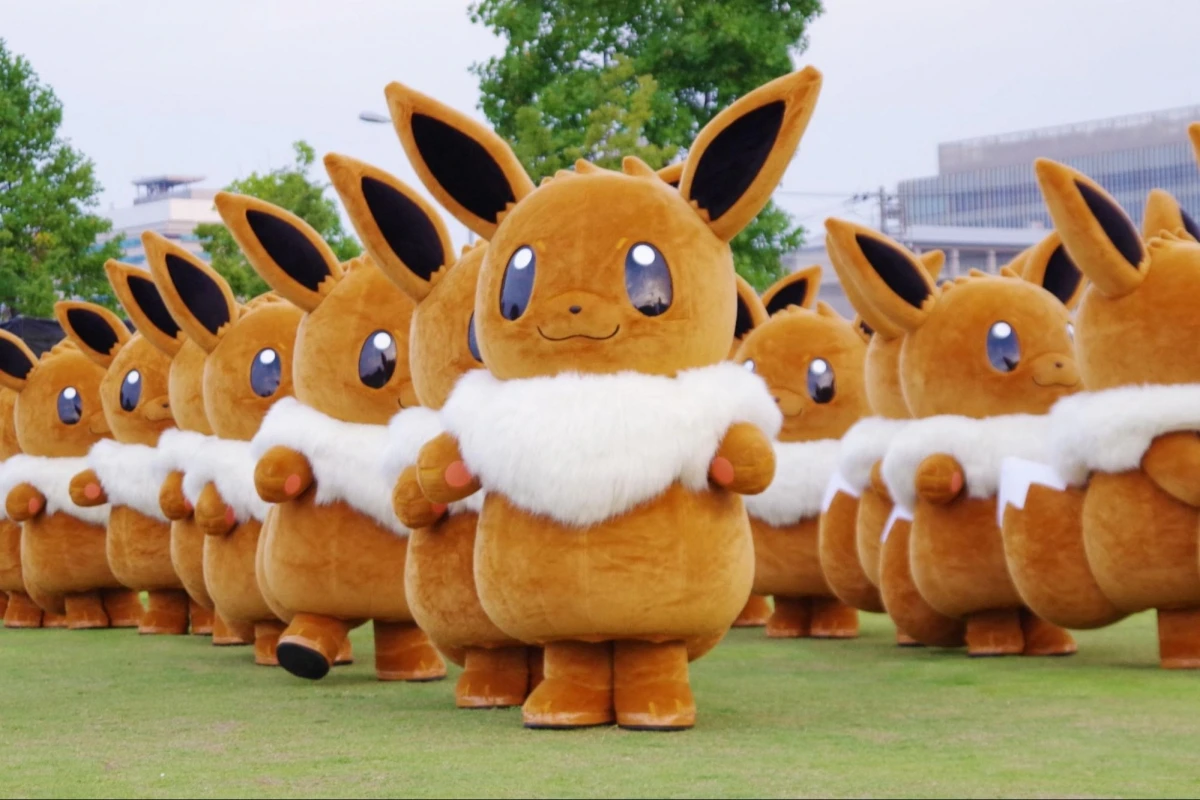 new things to do december 2021 - Eevee parade on Sentosa