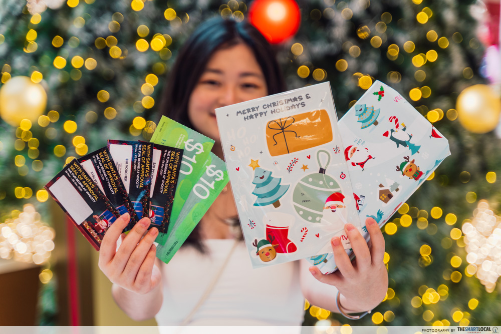 vivocity christmas 2021 - limited-edition gift wrappers & sticker tags
