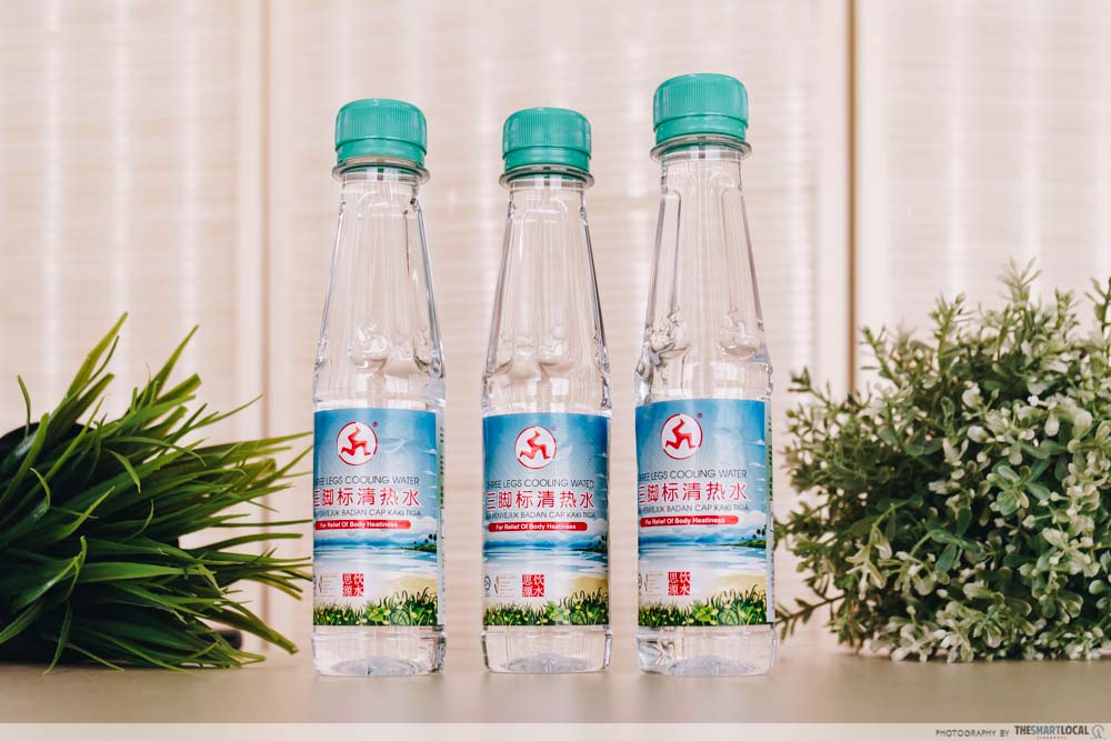 Three Legs Cooling Water skinny bottles