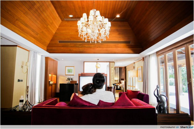 sofitel singapore resort and spa couple living room