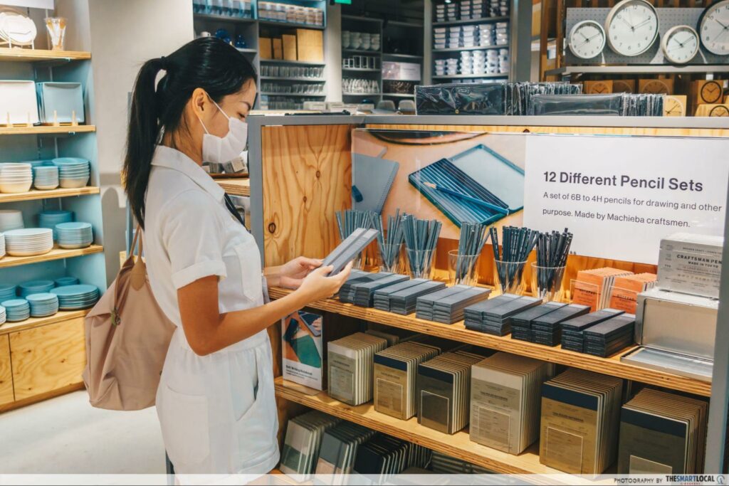 DAISO's Flagship Store At Jurong Point Has Multi Zones & Free Tote Bags