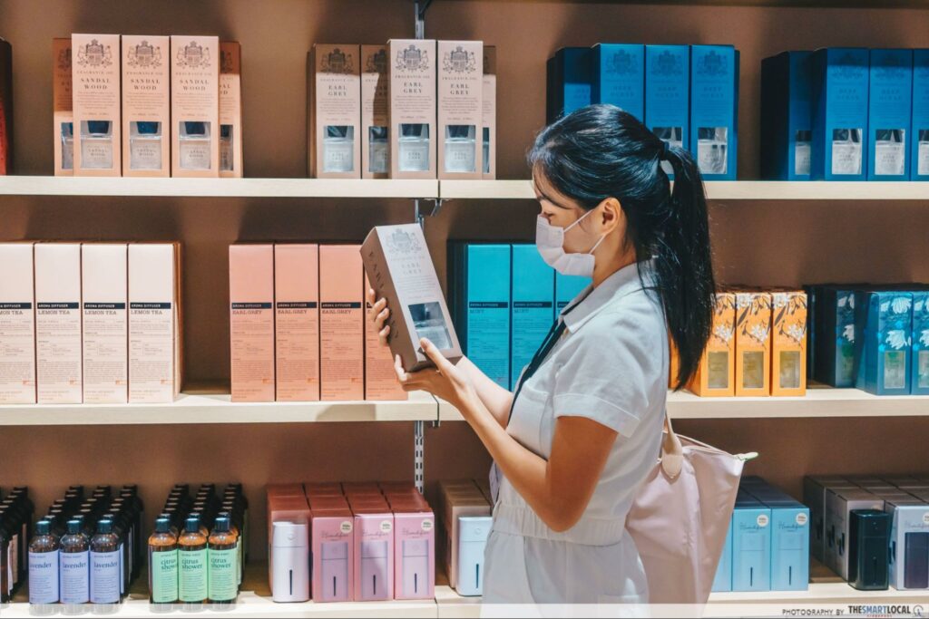 DAISO's Flagship Store At Jurong Point Has Multi Zones & Free Tote Bags