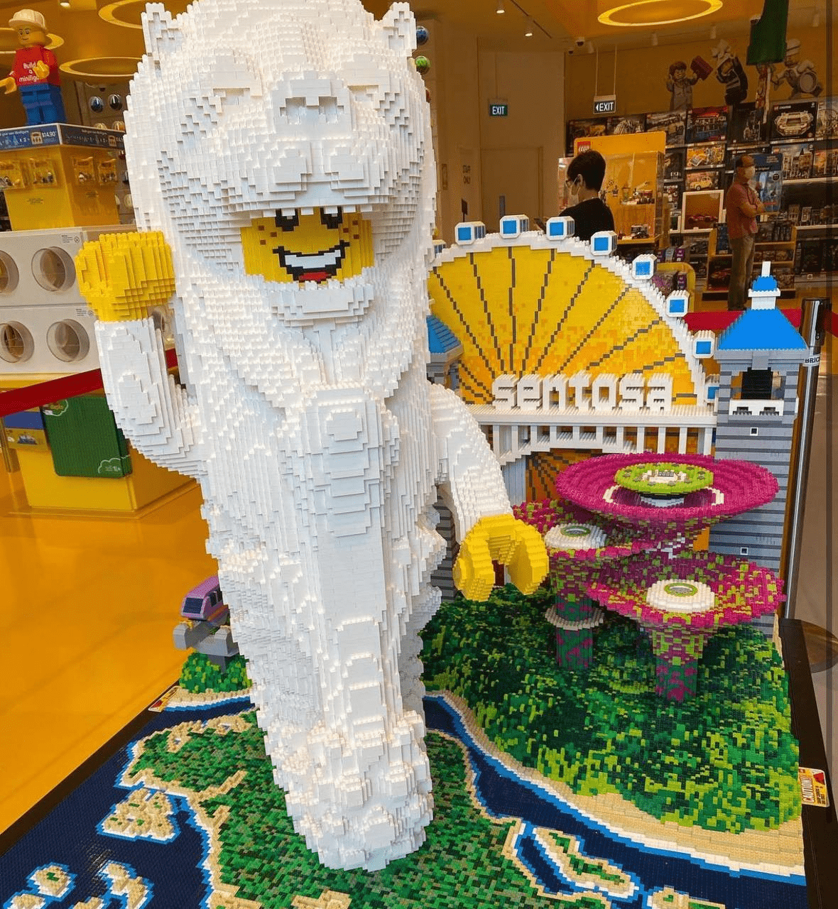 LEGO store resorts world sentosa