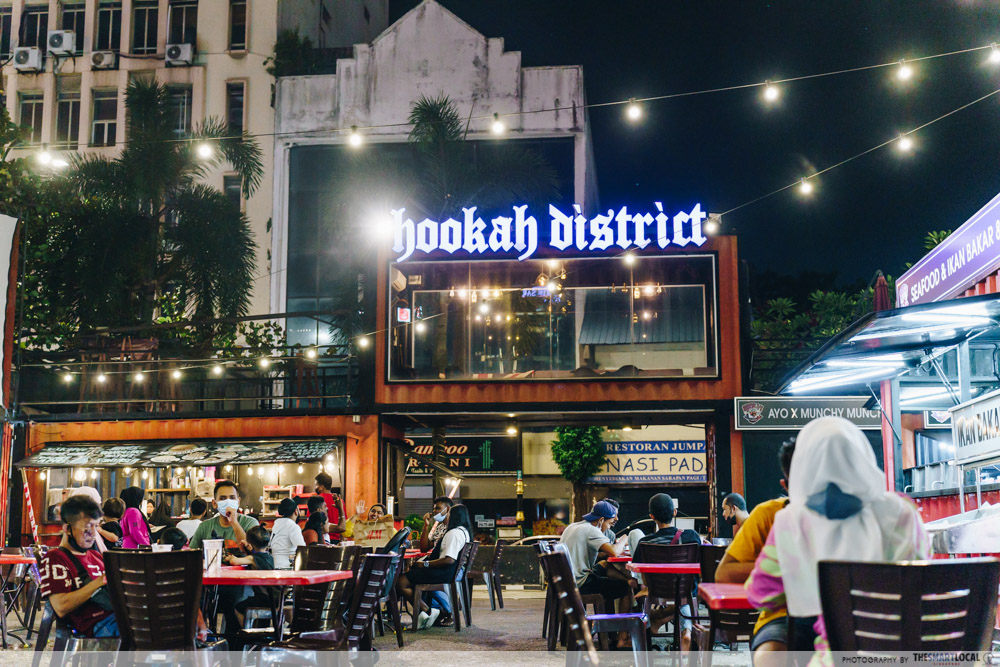 things to do in JB hookah district