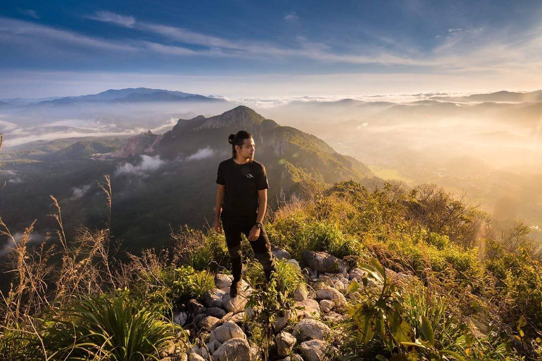 Gunung Pulai hiking trail - gelang patah 