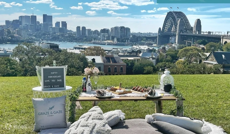 Best Places Sydney Food - Observatory Hill Picnic