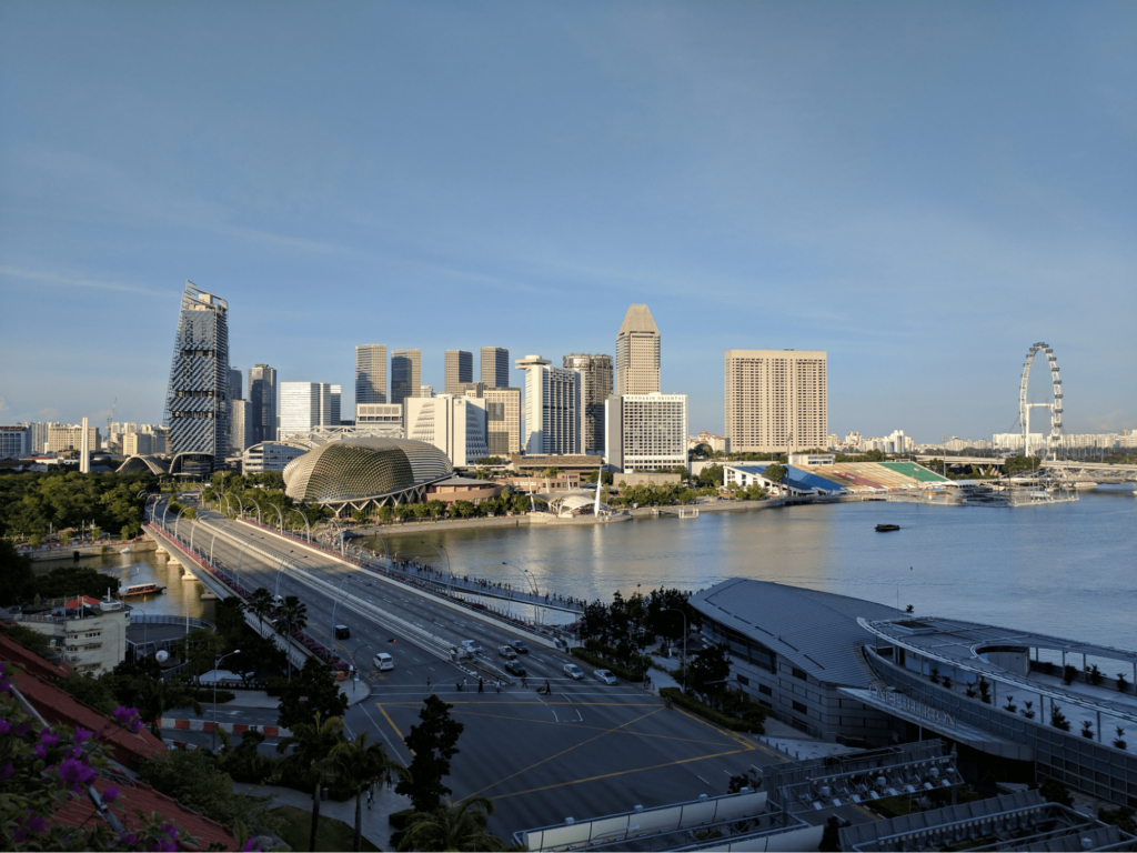 8 Hotels In Singapore With The Best Views Of 2022’s F1 Grand Prix Race
