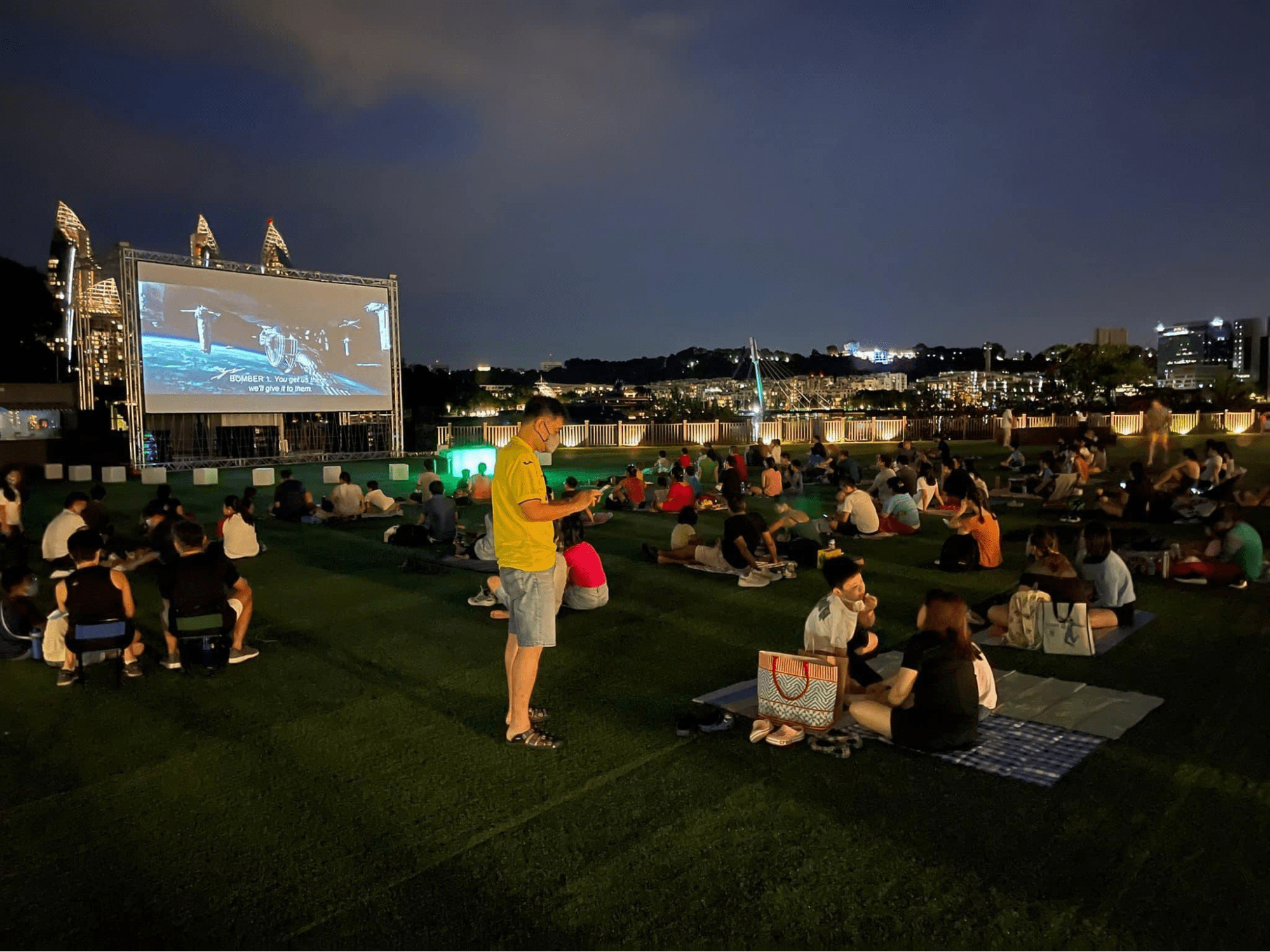Movies by the beach in Sentosa