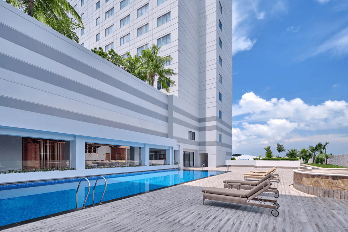 Four Points by Sheraton Batam - Swimming Pool