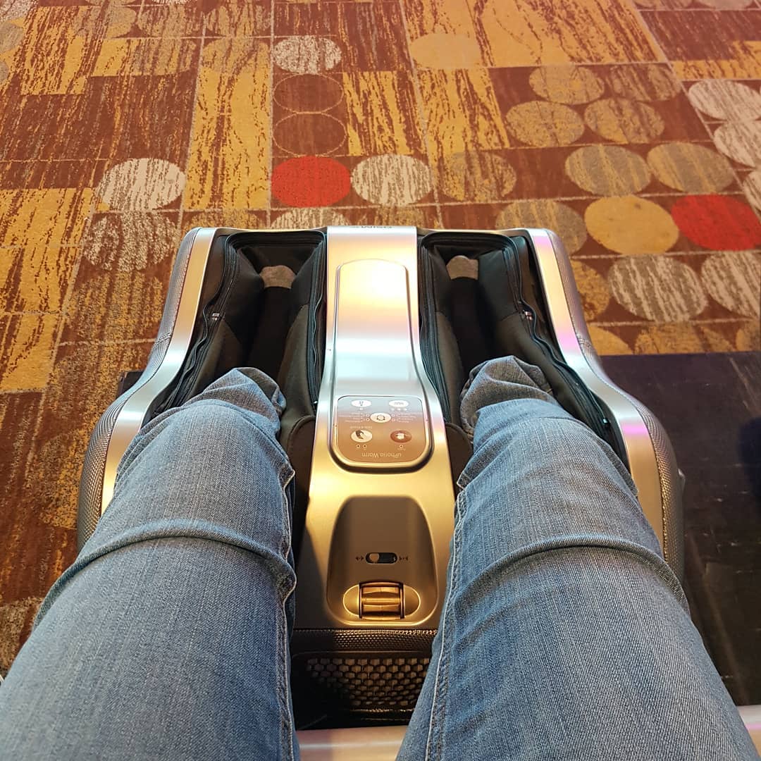 foot-massage-airport