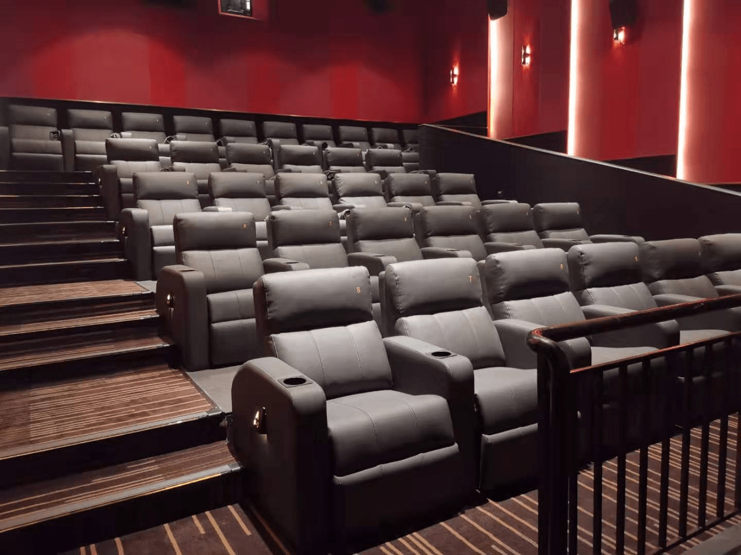 Bioskop Di JB - Womei Cineplex