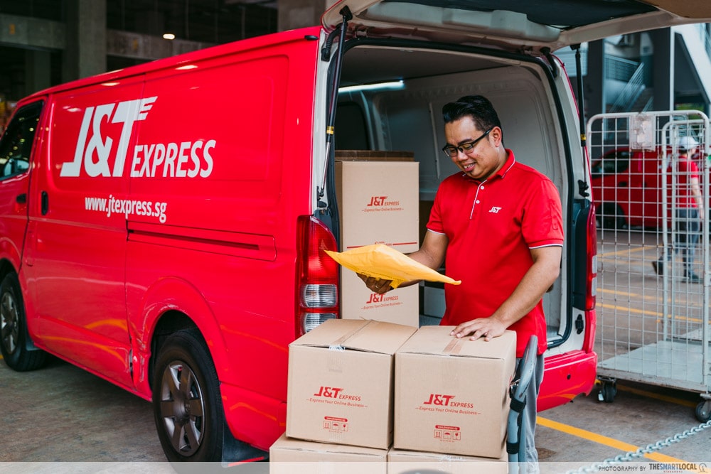 J&T Express delivery driver