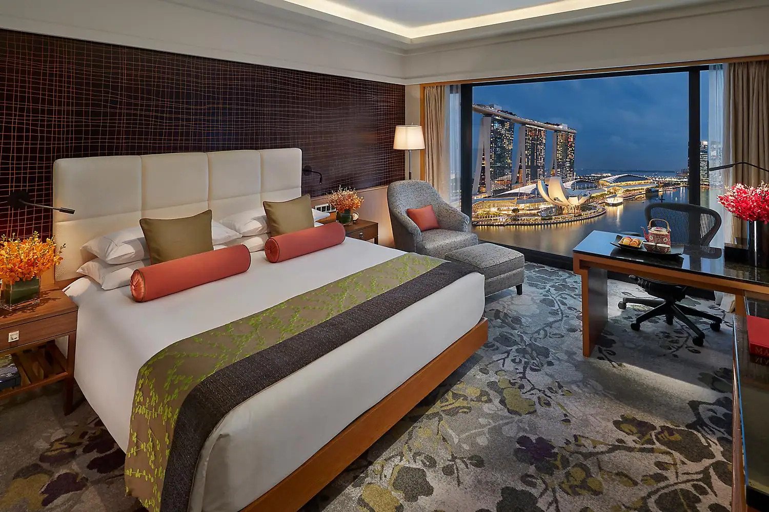 Mandarin Oriental Singapore room