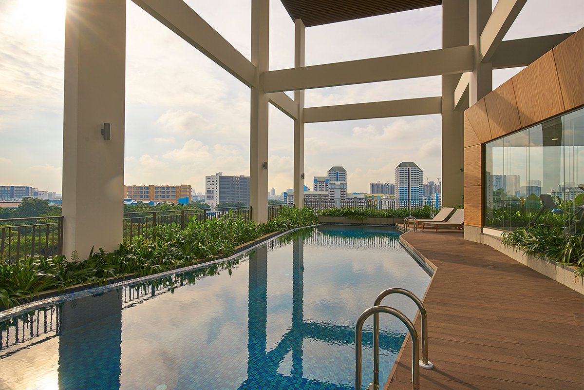 Oasia residence rooftop pool