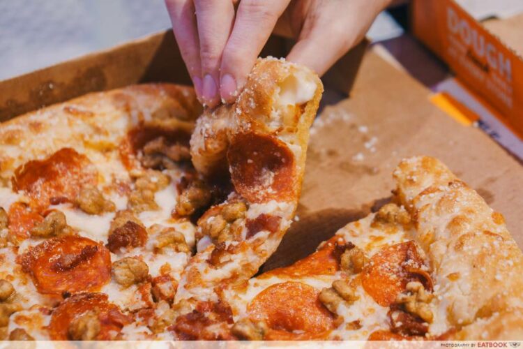 Little Caesars Is Giving Away 5,000 Free Pizzas If You Dress Up In Theme