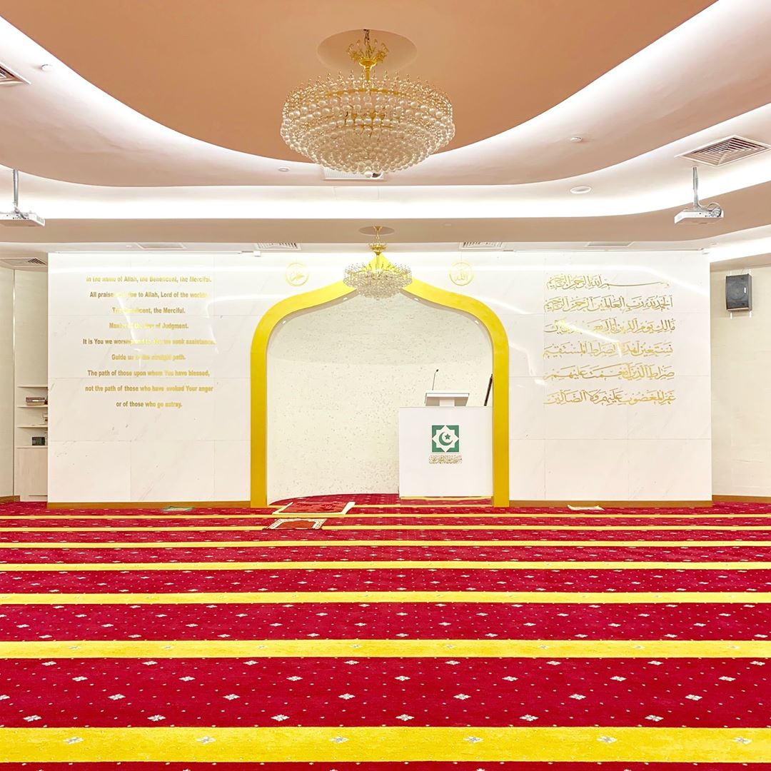 Masjid Moulana Mohammad Ali interior