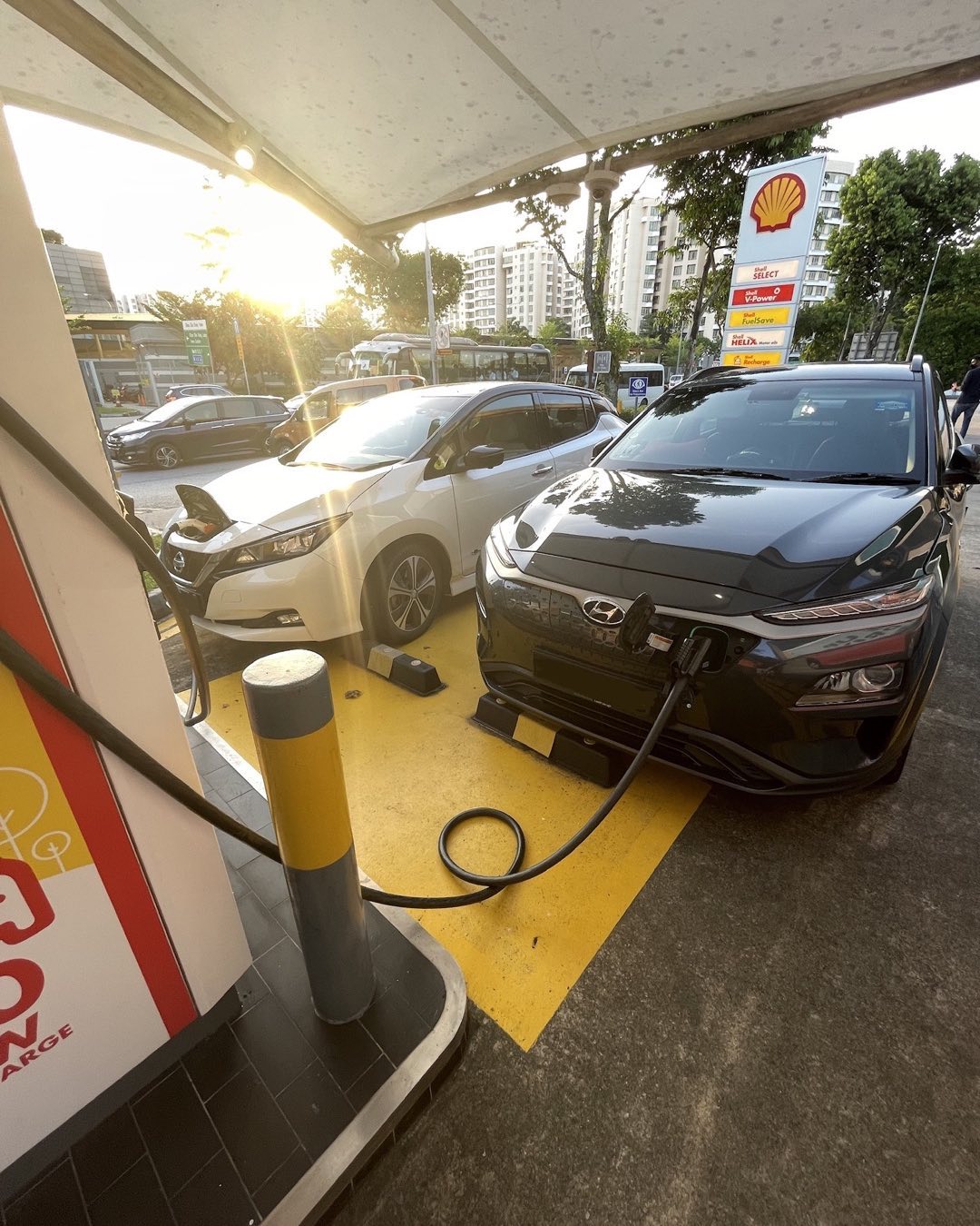 shell electrive vehicle charging station