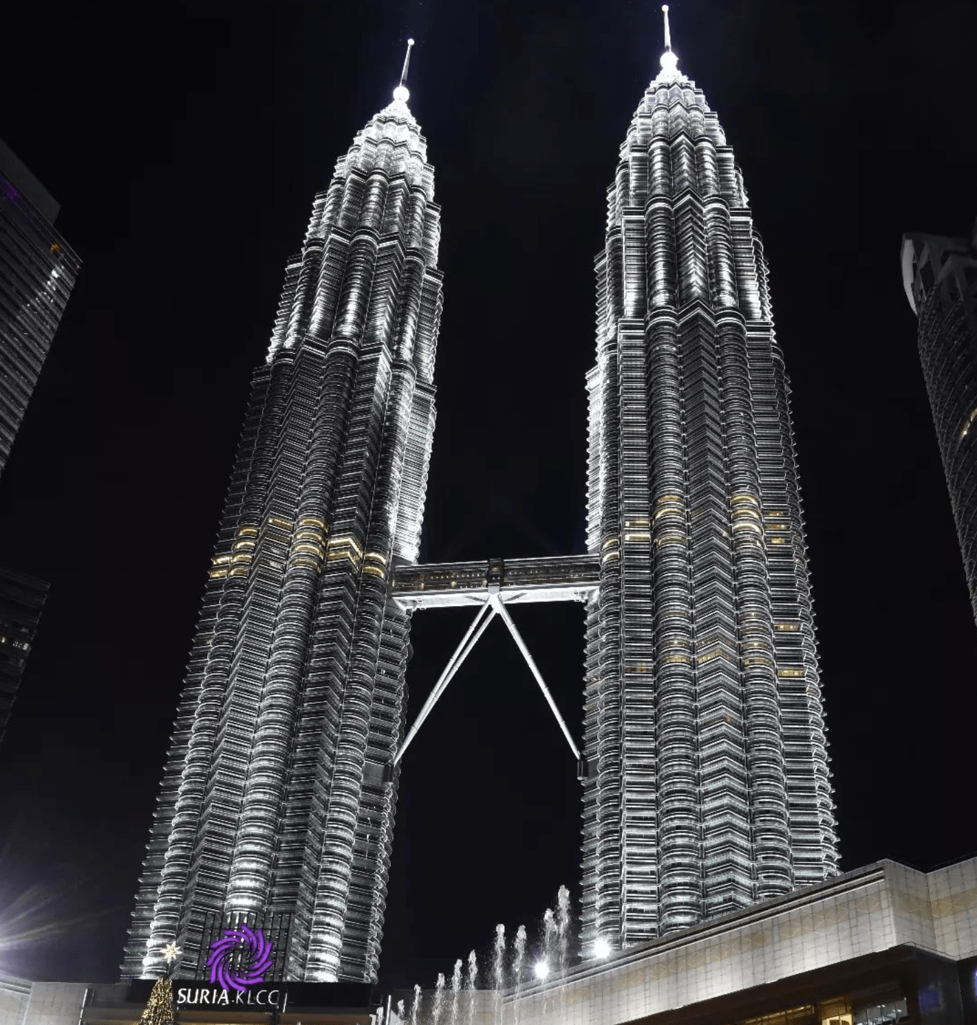 KL Guide - Petronas Twin Towers