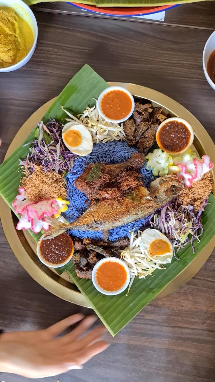Nasi Ambeng from Hajjah Mariam Cafe