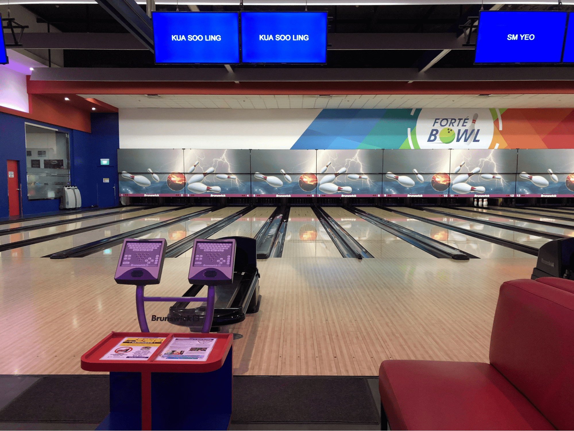 bowling alleys singapore - forte bowl