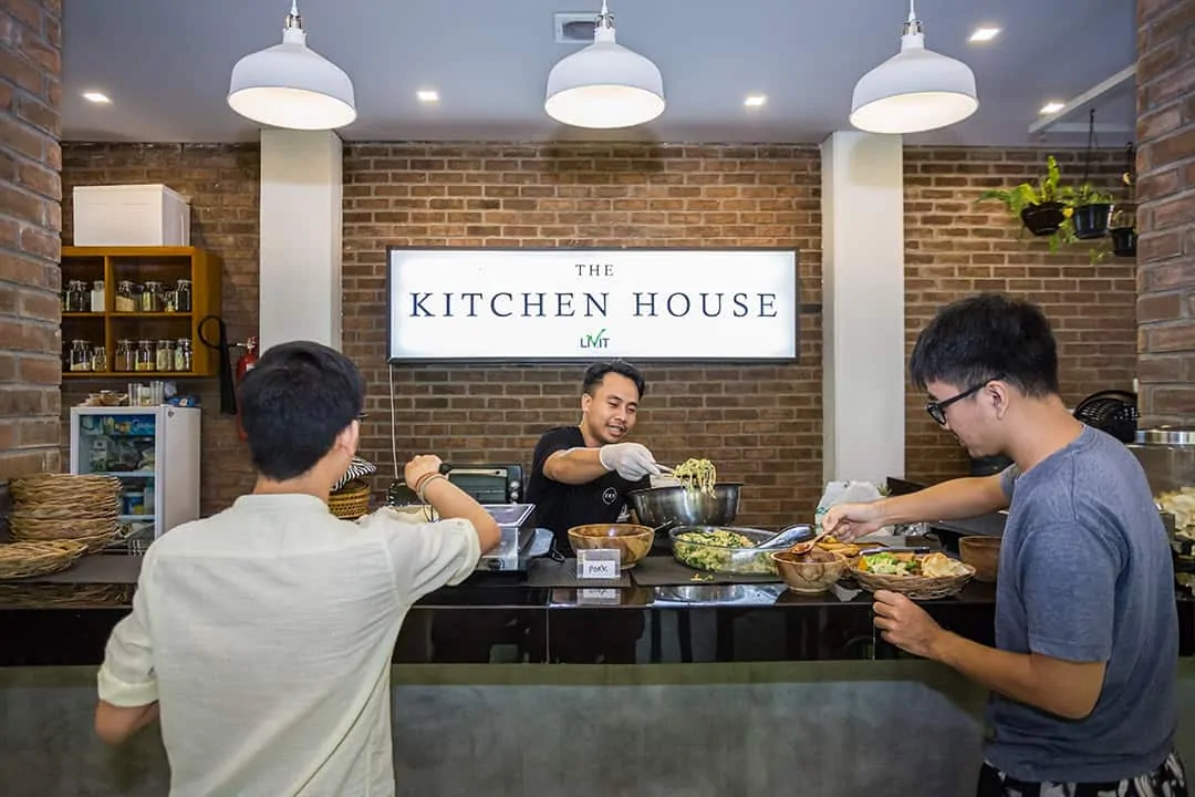 bali coworking spaces - livit the kitchen house free meals