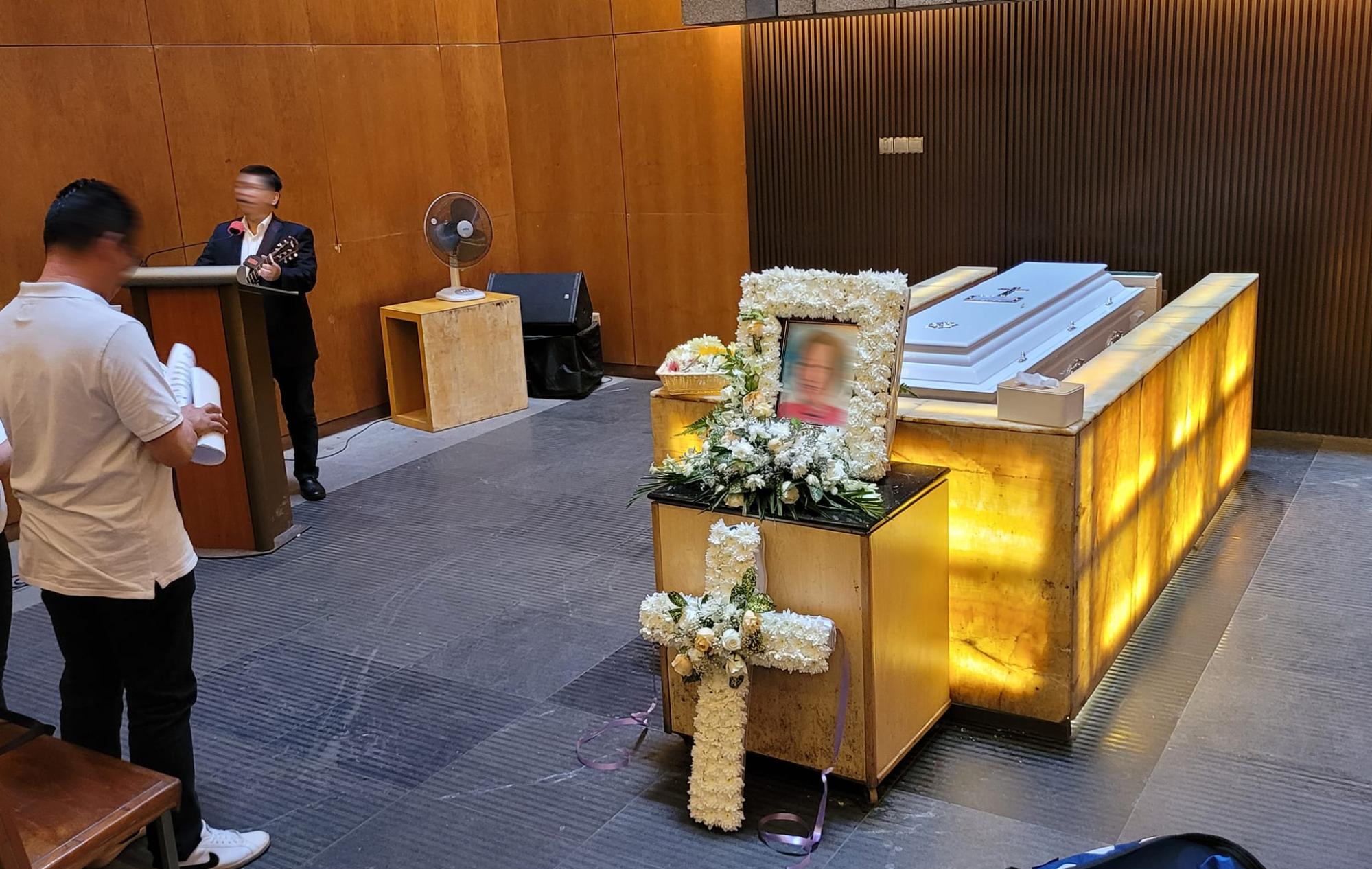 planning funeral singapore - christian funeral at mandai crematorium