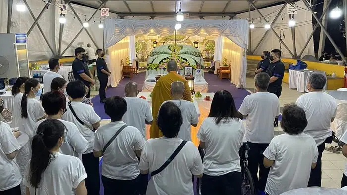 planning funeral singapore - buddhist wake in singapore