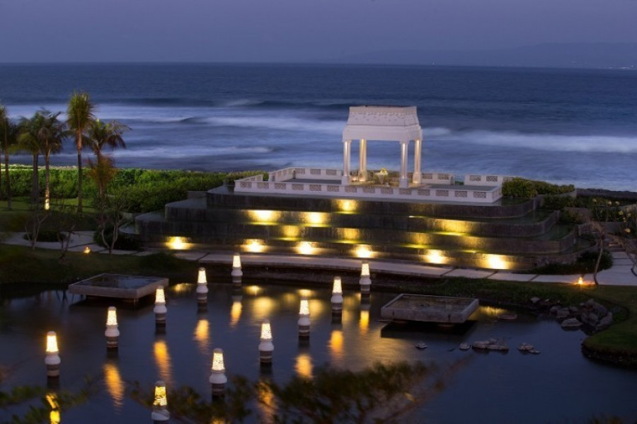 Romantic Bali Hotels - Rumah Luwih Beach Resort Bali - private dining