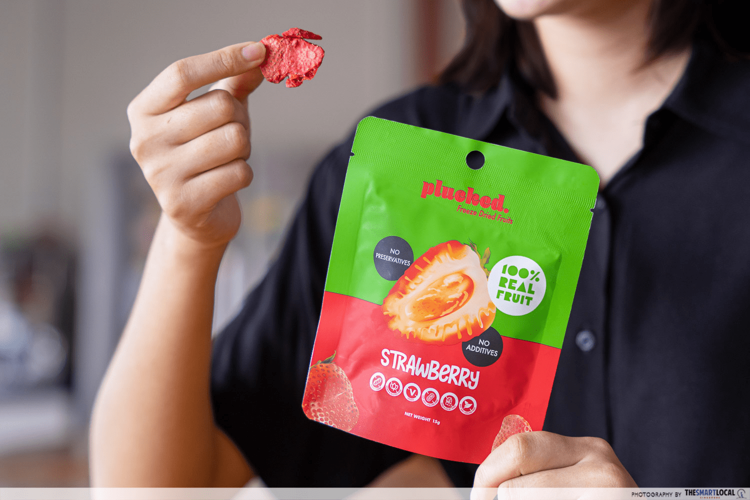 singaporean snack brands-plucked strawberry