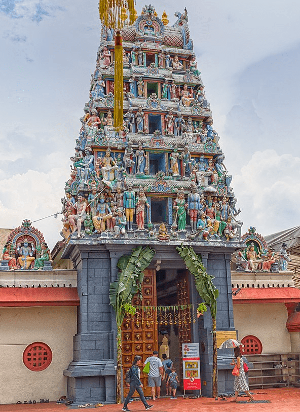 hindu temples singapore Sri Mariamman Temple entrance