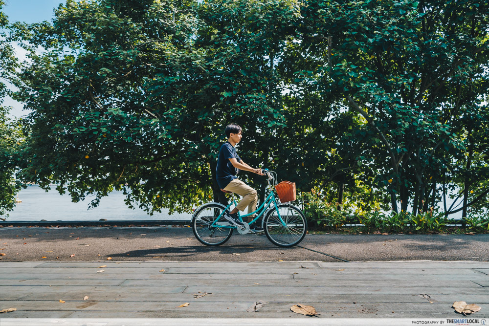 punggol things to do - coney island cycle