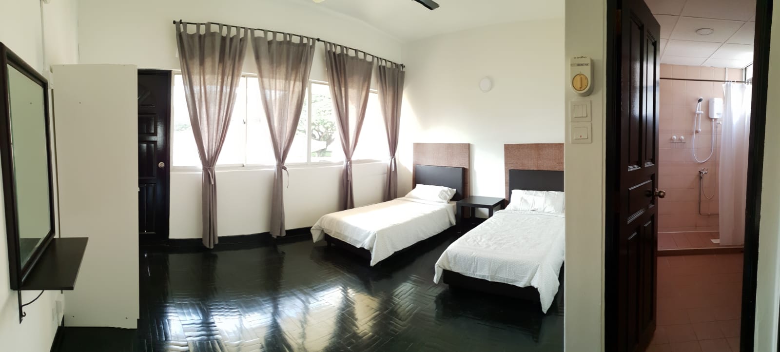 Chalets in Singapore - Heritage Chalet rooms