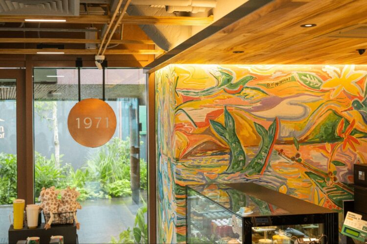 Starbucks At Bird Paradise Glasshouse Vibes At Mandai Wildlife West