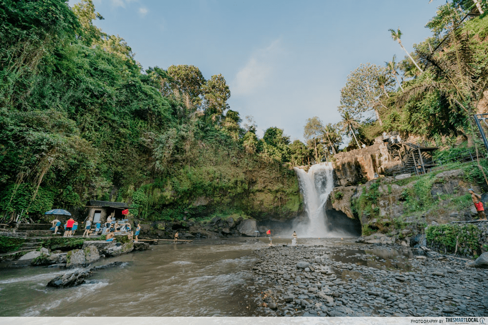 bali - tengenungan waterfall