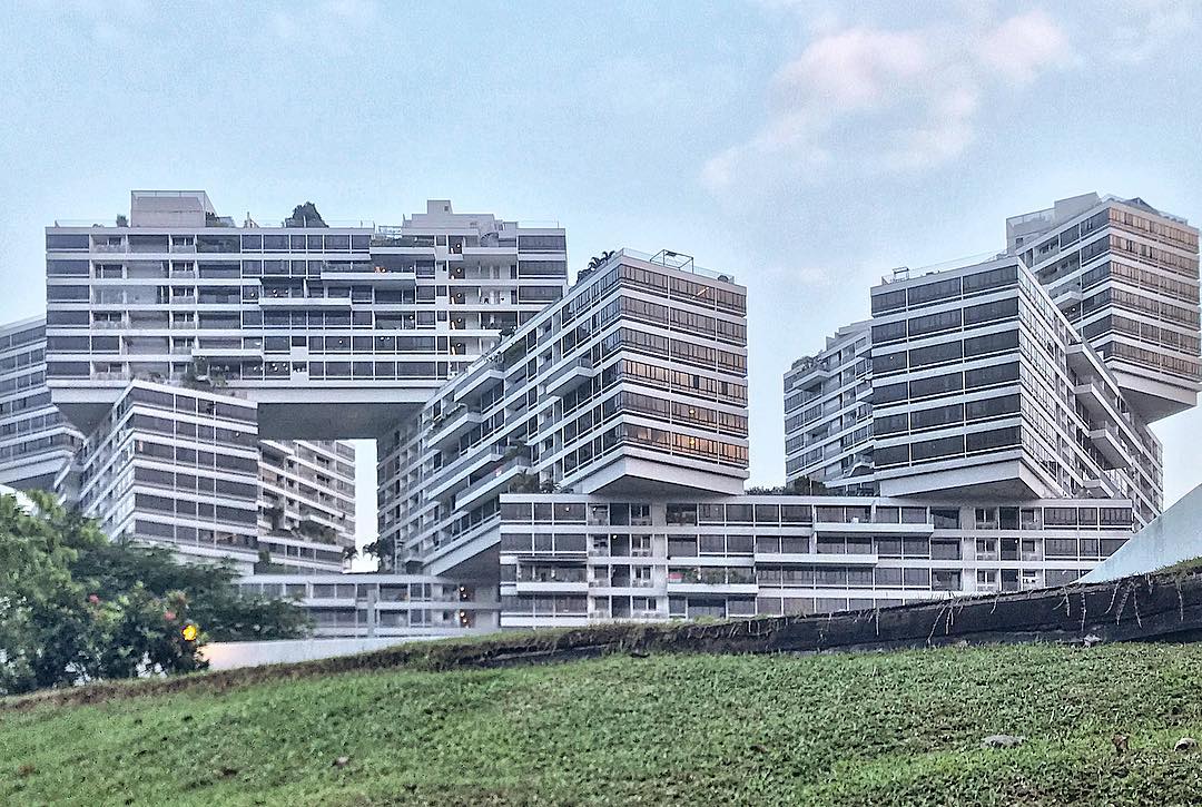 feng shui places in singapore - the interlace