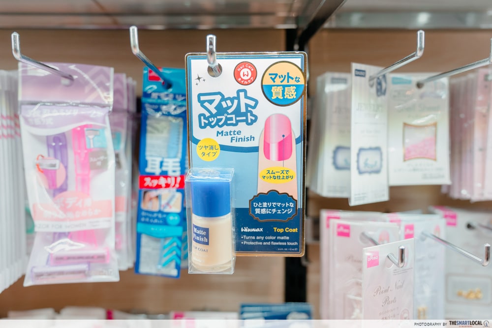 Daiso Singapore Best things To Buy - nail top coat