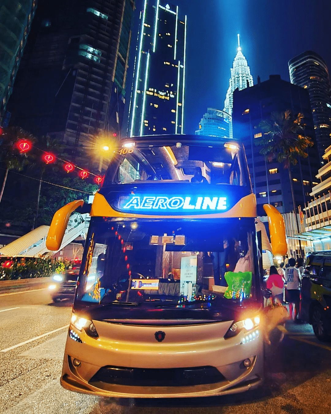 Singapore to Malaysia by bus - overnight bus aeroline