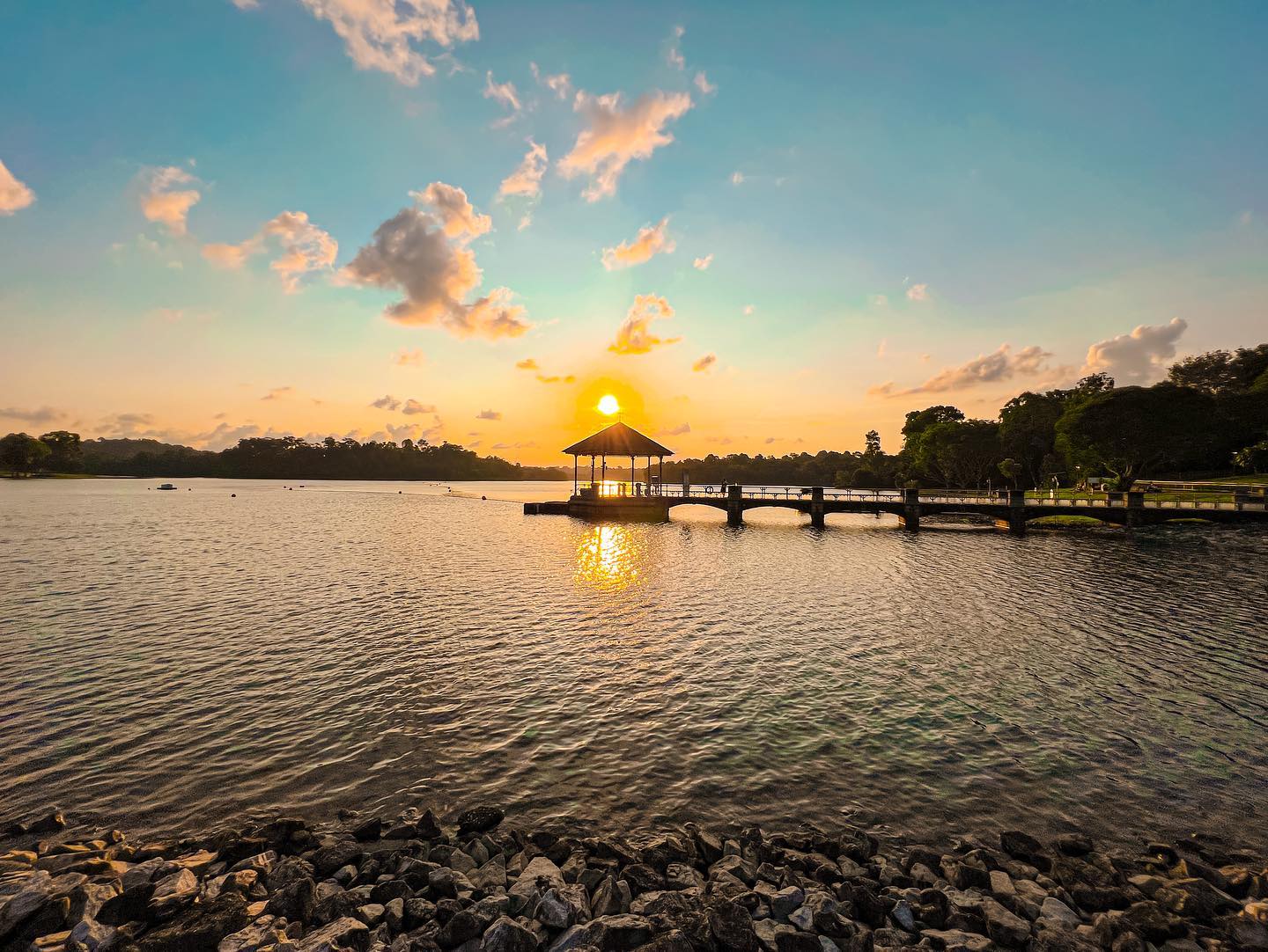 Sunrise & sunset spots in Singapore - Lower Peirce Reservoir Park pavilion sunset