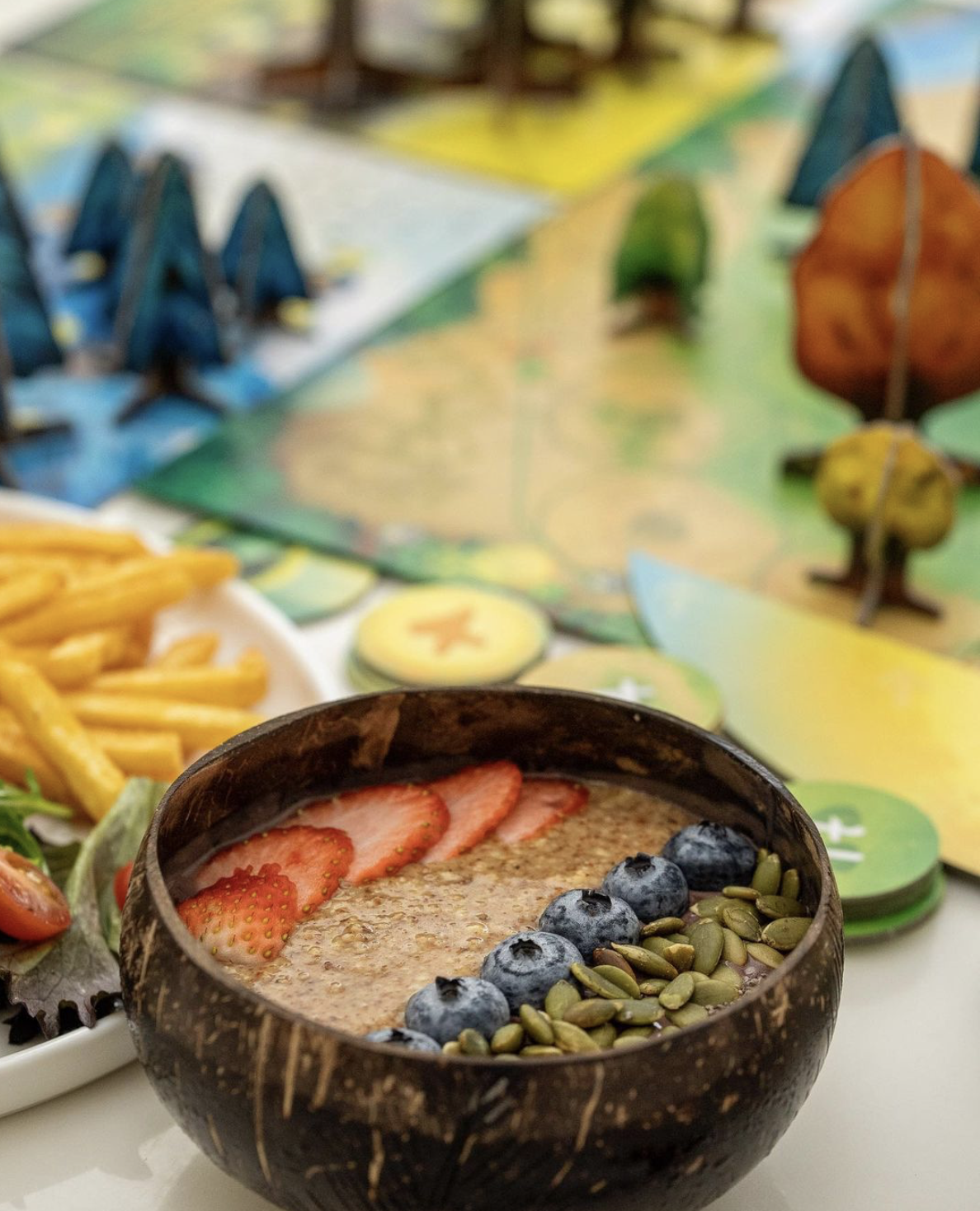 late night board game cafes - Mosanco Settlers Cafe smoothie bowl
