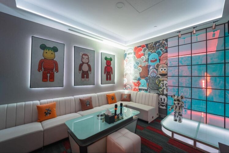 Rave Karaoke At Marina Square Opens Till 3AM Daily