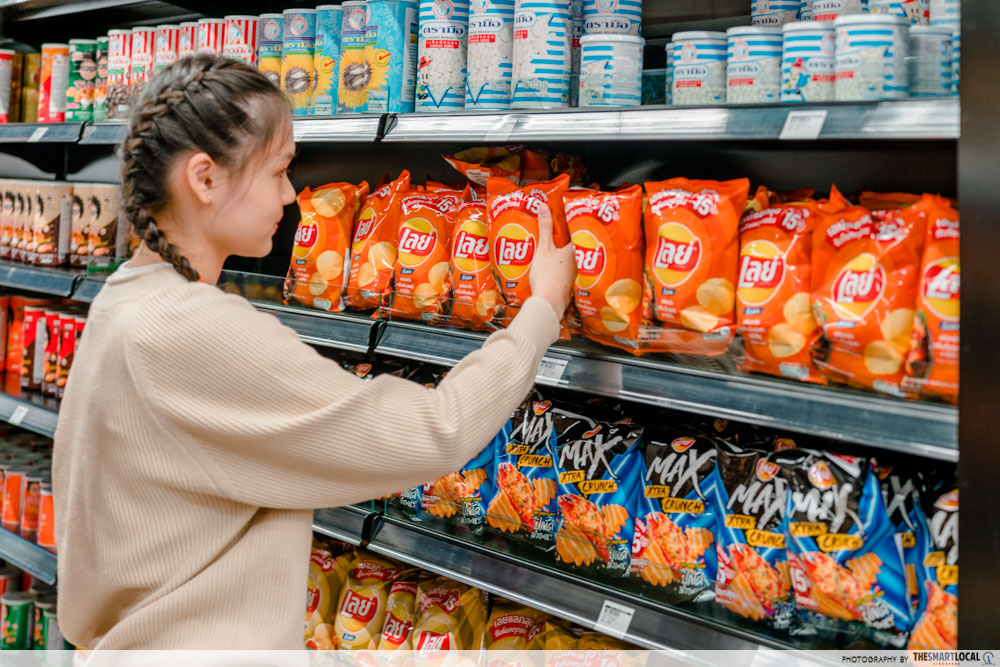 thai supermarket at aperia mall Lays chips