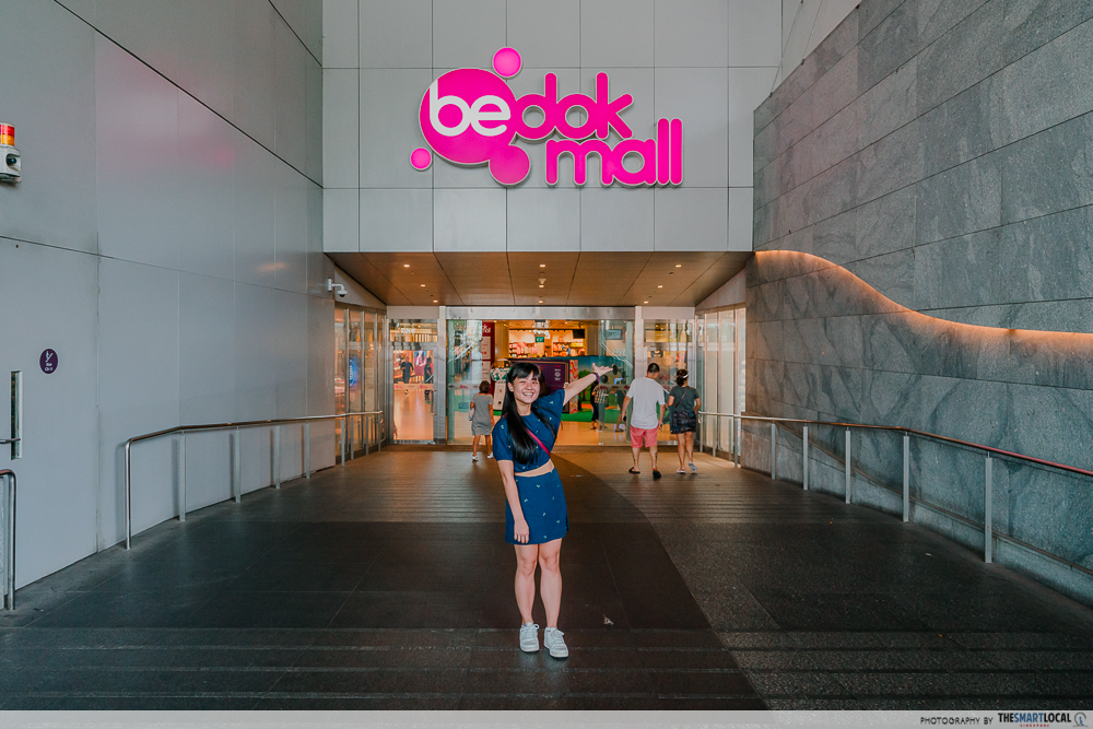 Bedok Mall Fashion - Entrance