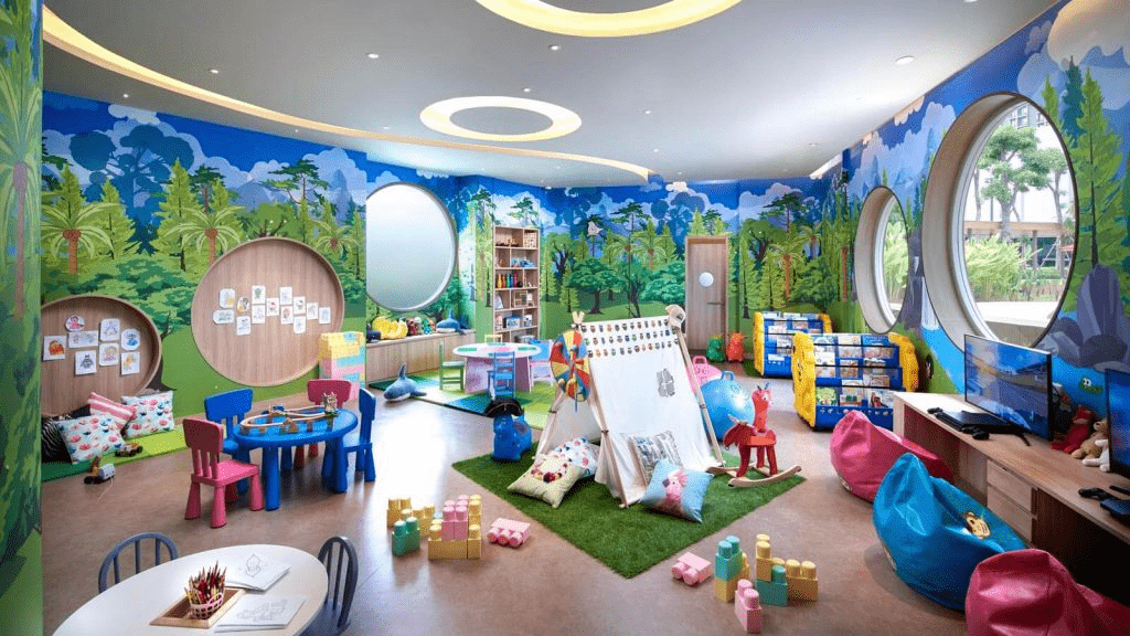  Hotels with Kids Clubs - tree house kids club