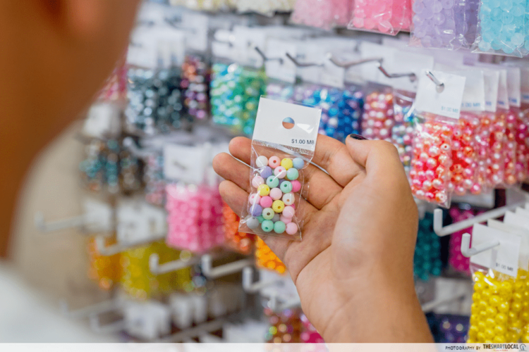 craft supply stores - beads & crafts