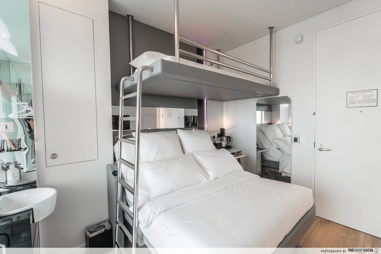 hotels with cool amenities - yotel singapore bunk bed