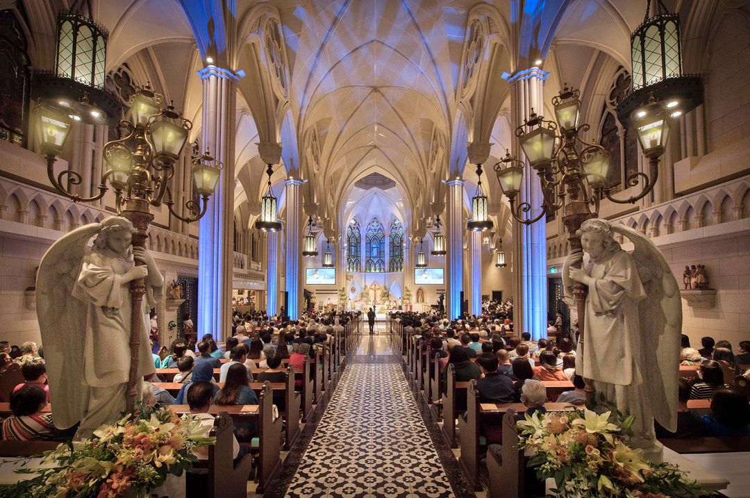 Beautiful Churches in Singapore -Church of St Alphonsus Interior