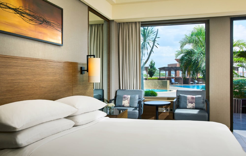 Affordable Luxury Hotels In JB - Renaissance Johor Bahru Pool Terrace Room